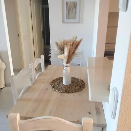 Lägenhet Piso De Lujo Con Piscina