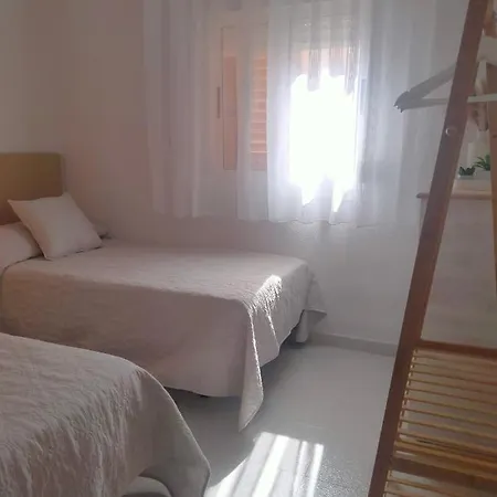 Piso De Lujo Con Piscina Lägenhet