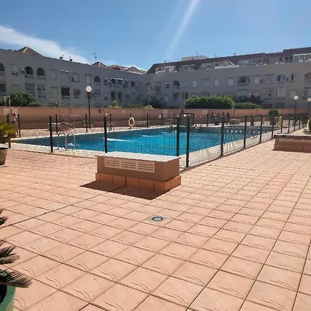Piso De Lujo Con Piscina Lägenhet *