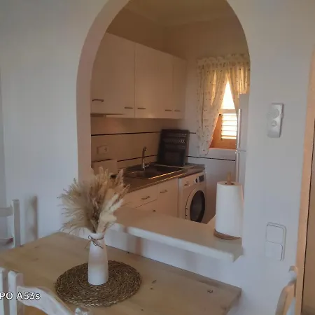 Piso De Lujo Con Piscina Διαμέρισμα